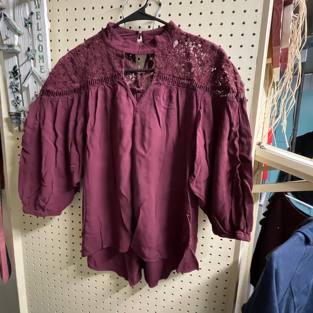 Beautiful Worn Once Lace Blouse Large